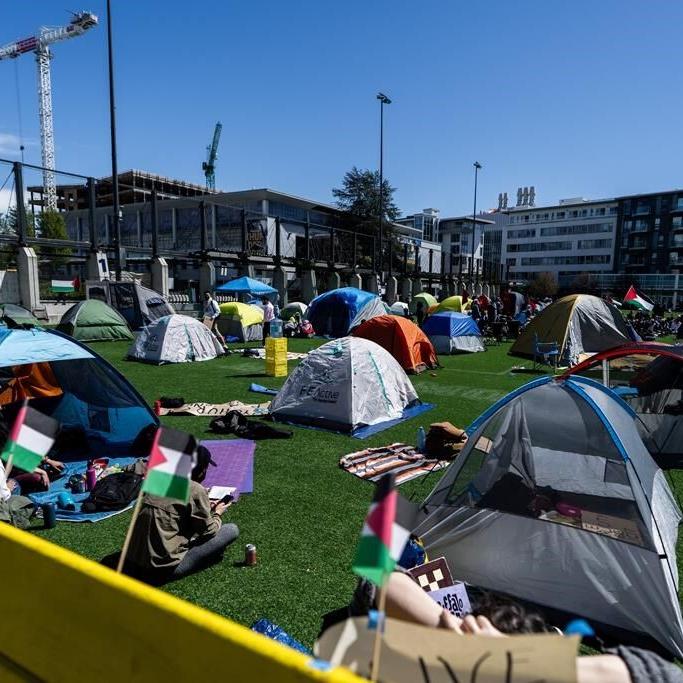 Police clear road, arrest one pro-Palestinian protester on University of B.C. campus